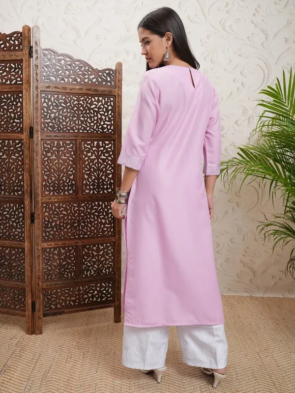 Vishudh Women Lavender Embroidered Straight Kurta