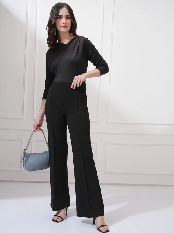 Tokyo Talkies Women Black Solid Wrap Top