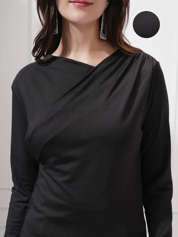 Tokyo Talkies Women Black Solid Wrap Top