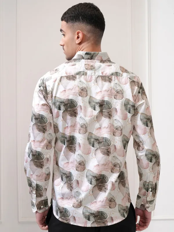 Locomotive Men Off White Printed Slim Fit Casual Shirt