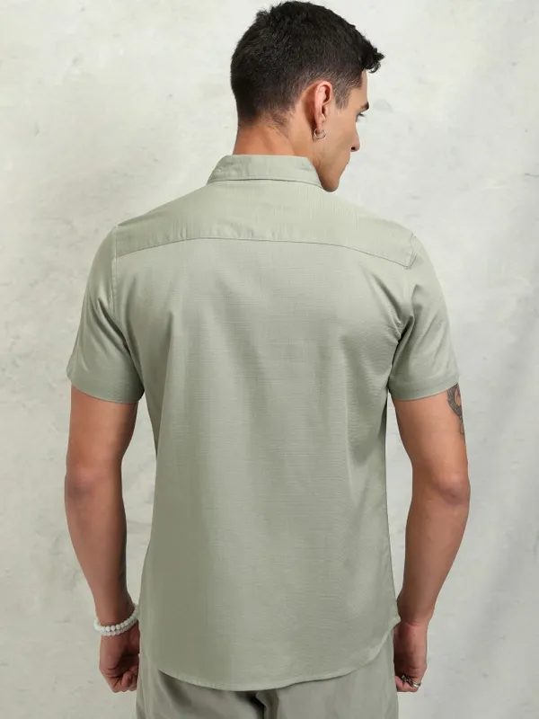 Highlander Men Olive Textured Regular Fit Casual Shirt