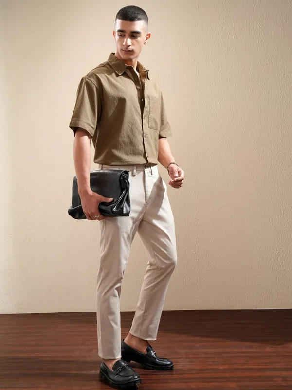 Highlander Men Khaki Textured Oversized Fit Casual Shirt