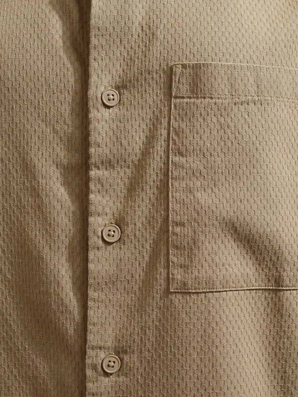 Highlander Men Khaki Textured Oversized Fit Casual Shirt