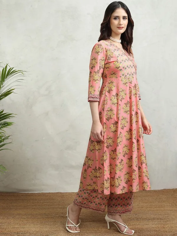 Vishudh Women Coral Printed Kurta With Palazzos And Dupatta