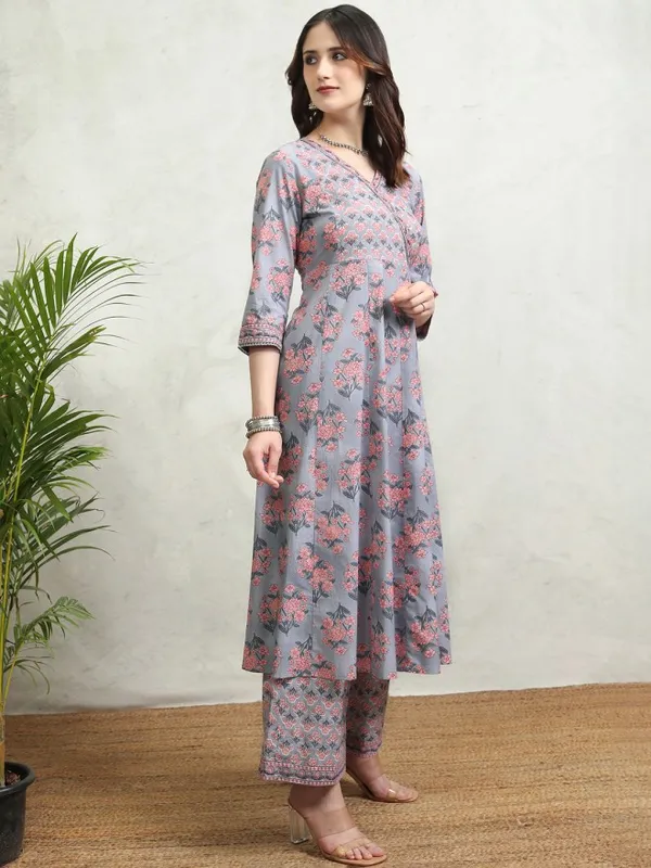Vishudh Women Grey Printed Kurta With Palazzos And Dupatta