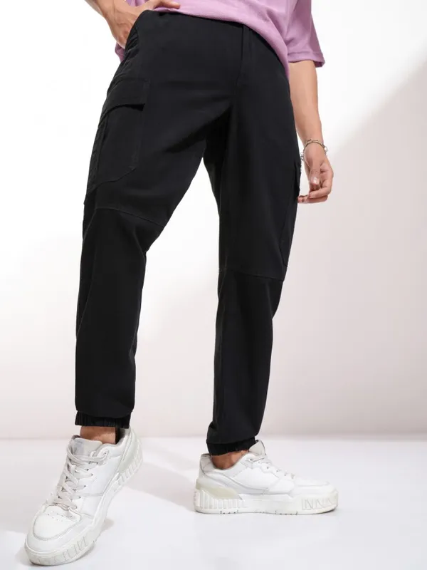 Highlander Men Black Regular Fit Solid Cargos