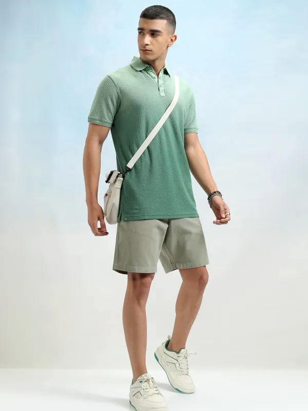 Highlander Men Green Regular Fit Shorts