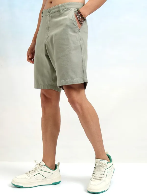 Highlander Men Green Regular Fit Shorts