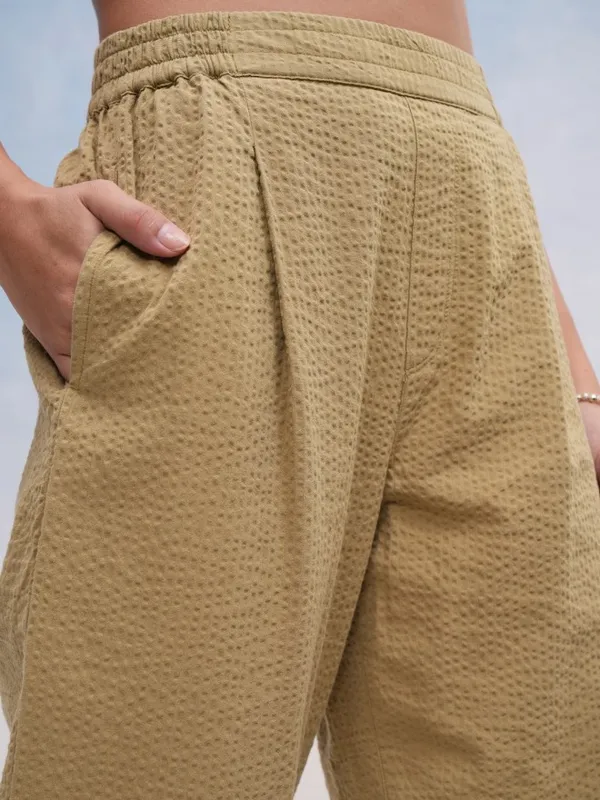 Tokyo Talkies Women Khaki Self Design Regular Fit Casual Trouser