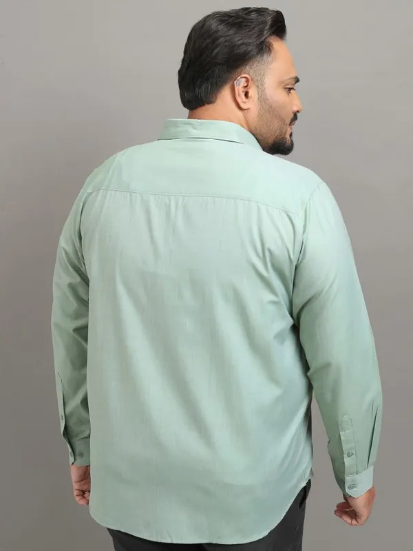 Xtra Ordinary By Highlander Men Green Solid Regular Fit Casual Shirt