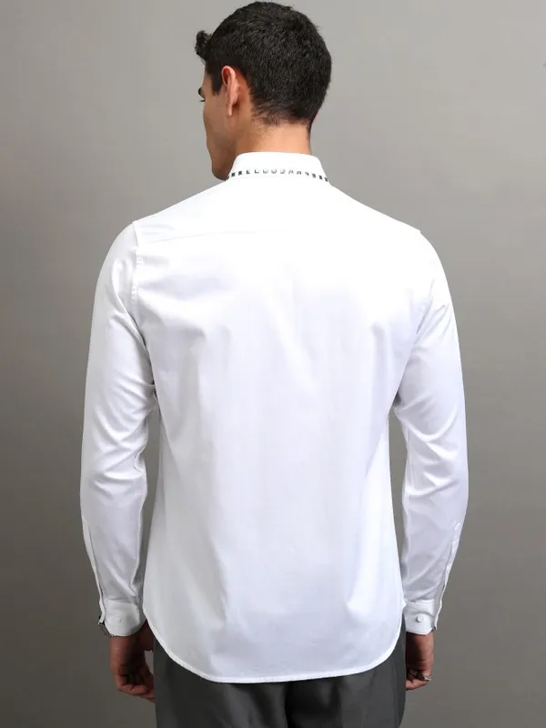 Men Slim Fit Casual Shirt