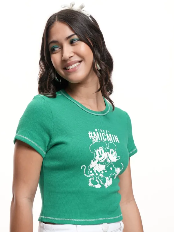 Disney By Tokyo Talkies Women Green Mickey & Minnie Printed Crop T-Shirt