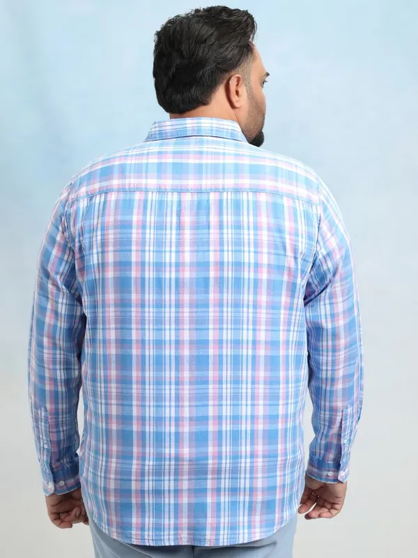 Xtra Ordinary By Highlander Men Blue Checked Regular Fit Casual Shirt