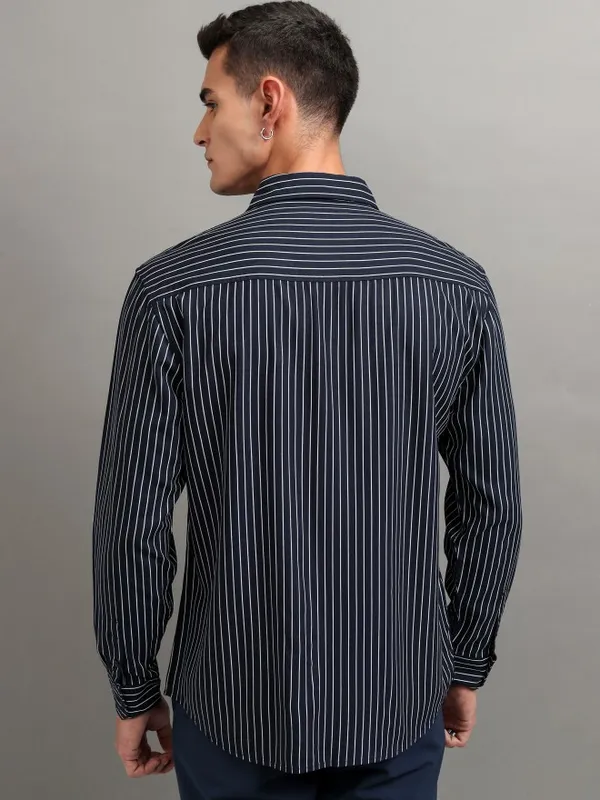 Highlander Men Blue Striped Relaxed Fit Casual Shirt