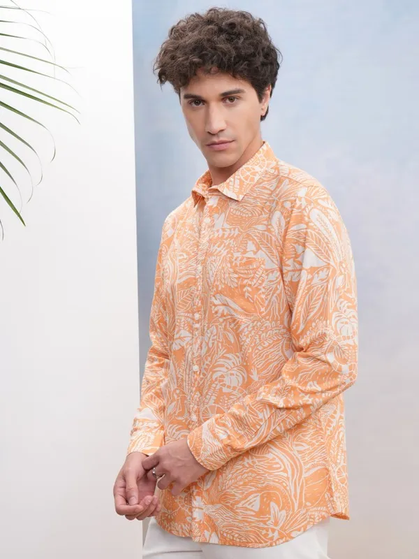 Highlander Men Orange Printed Regular Fit Casual Shirt