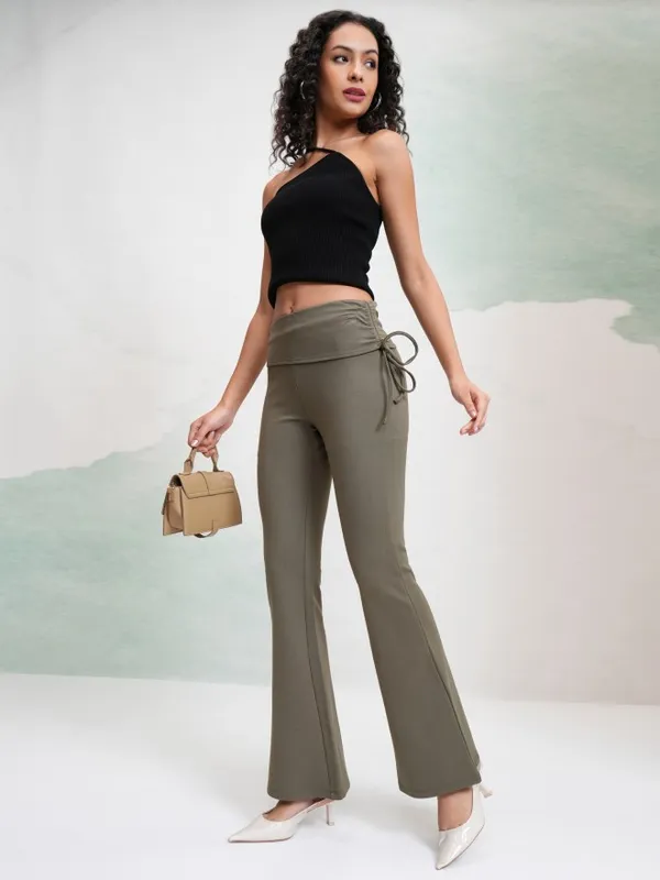 Tokyo Talkies Women Olive Solid Flared Casual Trouser