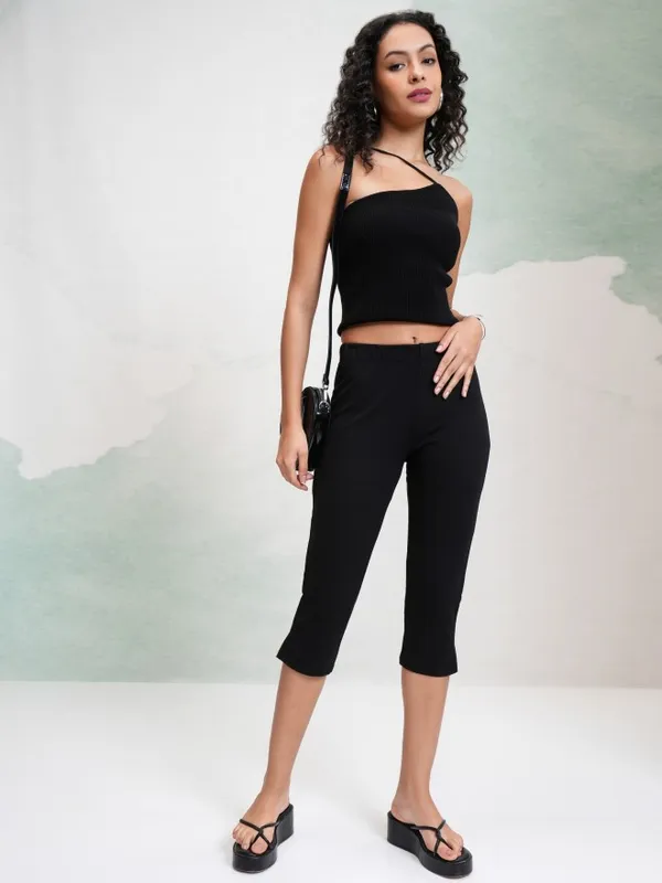 Tokyo Talkies Women Black Solid Slim Fit Casual Trouser