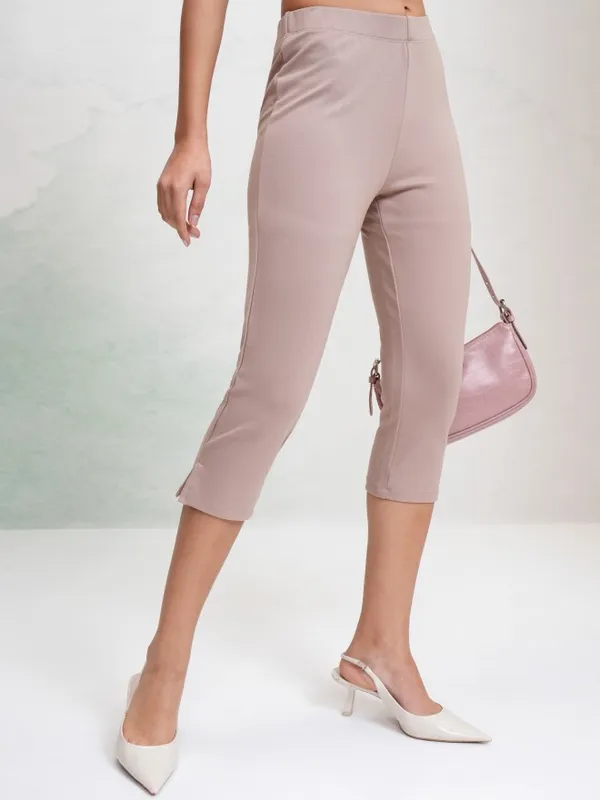 Tokyo Talkies Women Taupe Solid Slim Fit Casual Trouser