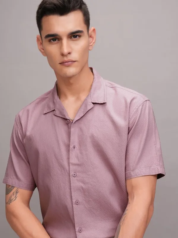 Highlander Men Pink Textured Relaxed Fit Casual Shirt