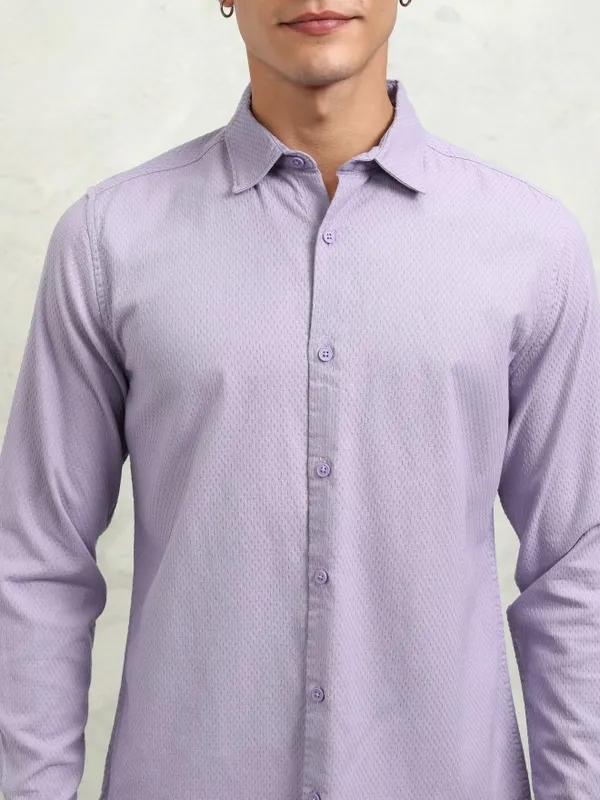 Highlander Men Lavender Textured Regular Fit Casual Shirt