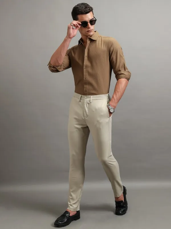 Highlander Men Khaki Textured Regular Fit Casual Shirt