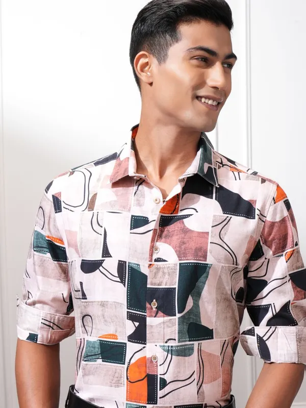 Locomotive Men Peach Printed Slim Fit Casual Shirt