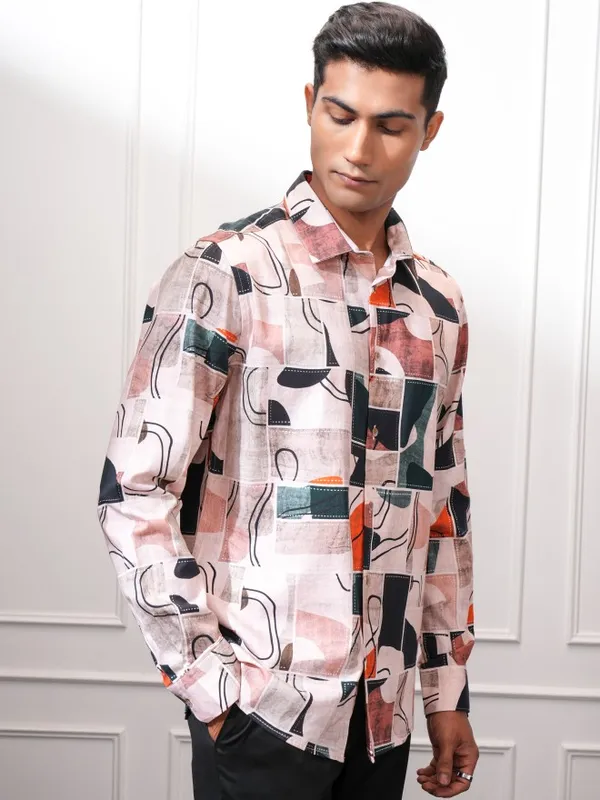 Locomotive Men Peach Printed Slim Fit Casual Shirt