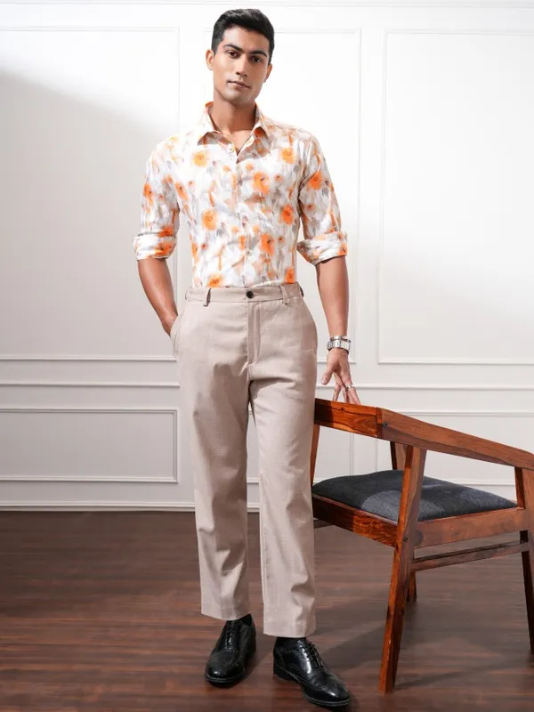 Locomotive Men Orange Printed Slim Fit Casual Shirt