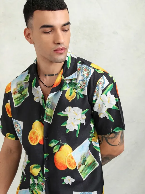 Highlander Men Black Printed Relaxed Fit Casual Shirt