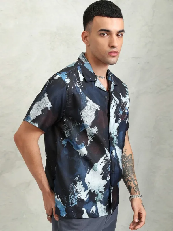 Highlander Men Navy Blue Printed Relaxed Fit Casual Shirt