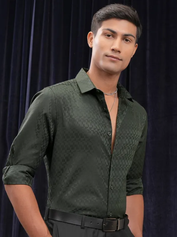 Locomotive Men Green Printed Slim Fit Casual Shirt