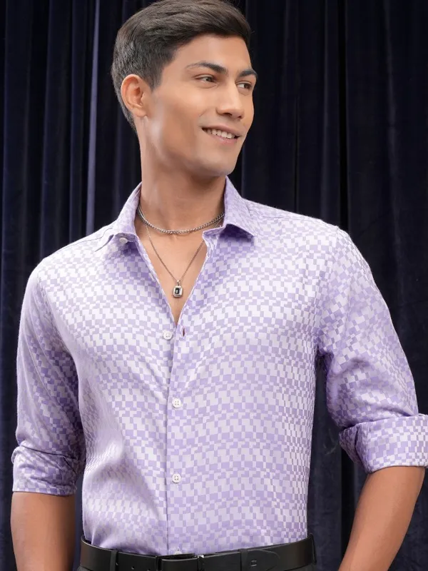Locomotive Men Purple Printed Slim Fit Casual Shirt