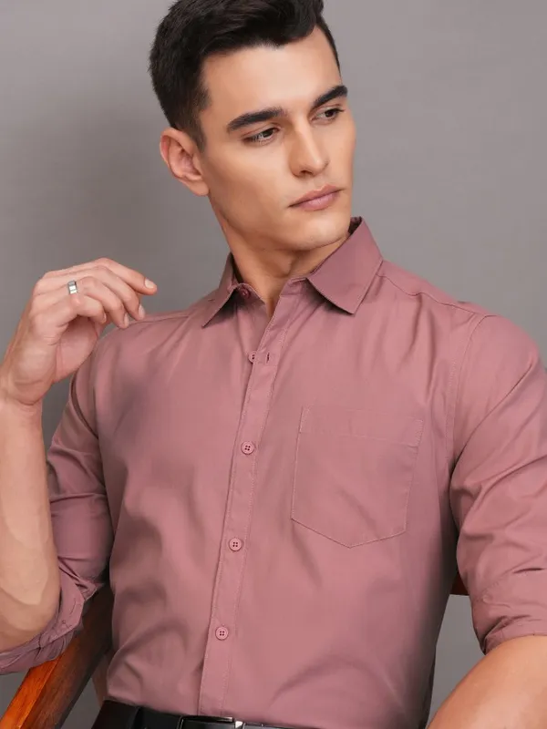 Men Slim Fit Casual Shirt