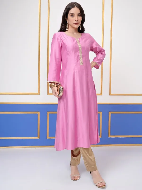 Solid Anarkali Kurta