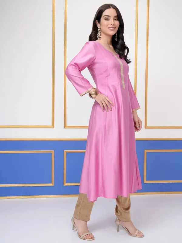 Solid Anarkali Kurta