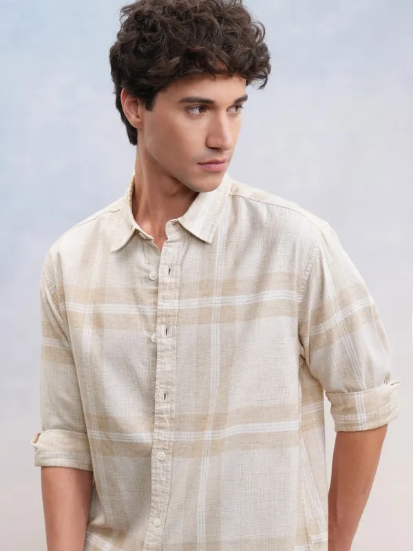 Highlander Men Beige Checked Oversized Fit Casual Shirt