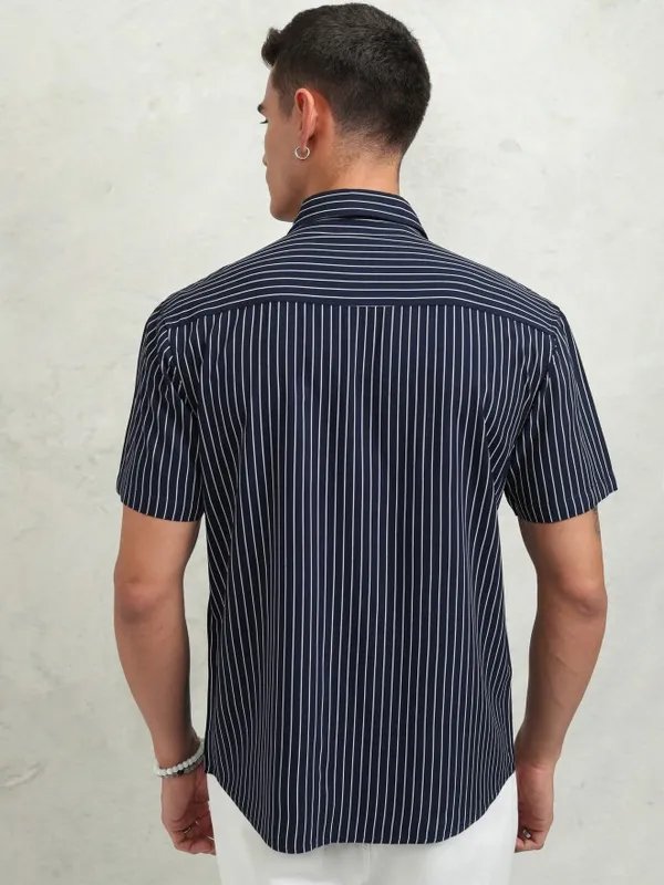 Highlander Men Blue Striped Relaxed Fit Casual Shirt