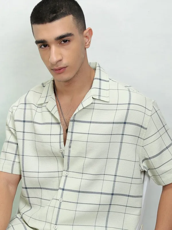 Highlander Men Green Checked Relaxed Fit Casual Shirt