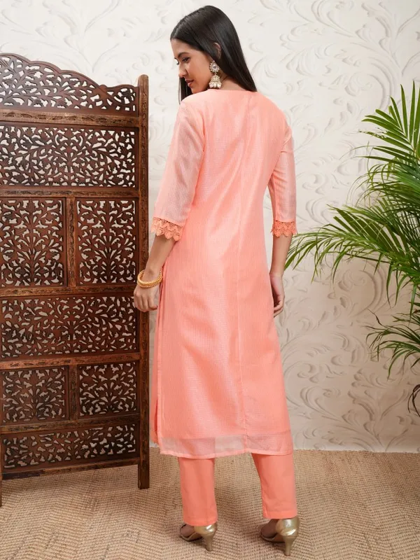 Vishudh Women Coral Embroidered Kurta With Trousers