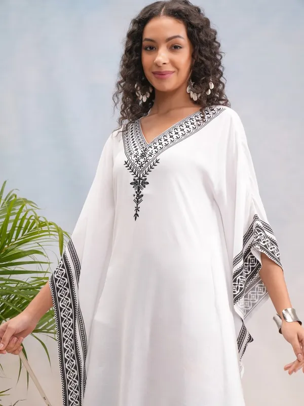 Embroidered Kaftan Top