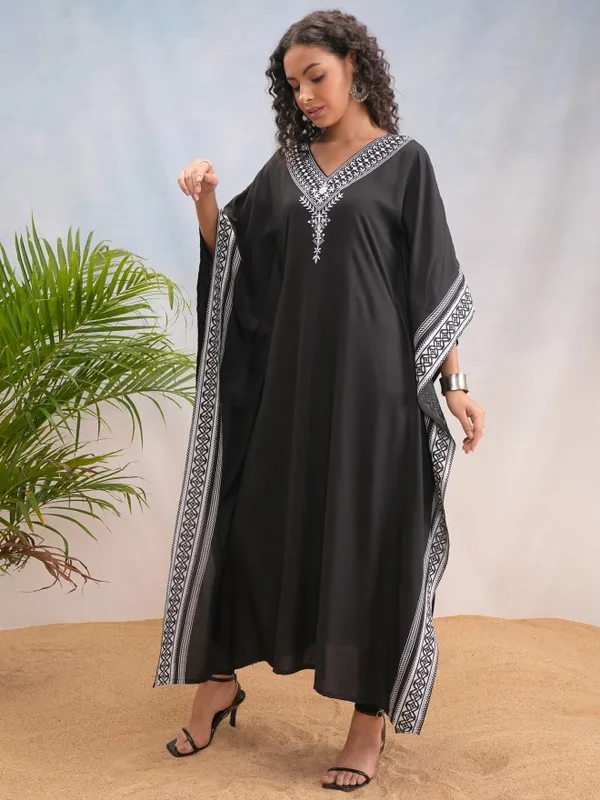 Embroidered Kaftan Top