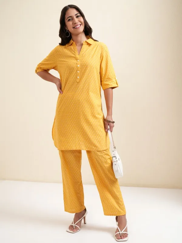 Vishudh Women Mustard Tunic With Palazzos Co-Ords