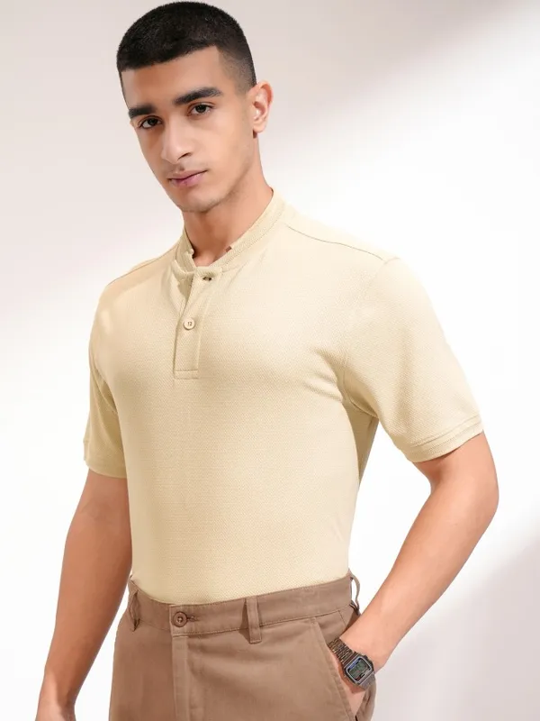 Highlander Men Beige Self Design Henley Neck Slim Fit T-Shirt