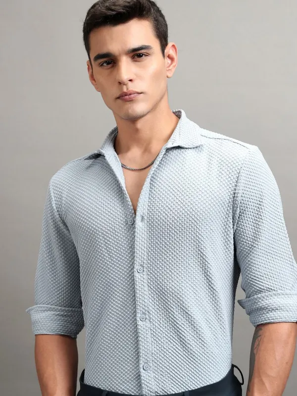 Highlander Men Blue Textured Regular Fit Casual Shirt