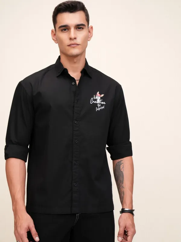 Highlander Men Black Printed Oversized Fit Casual Shirt