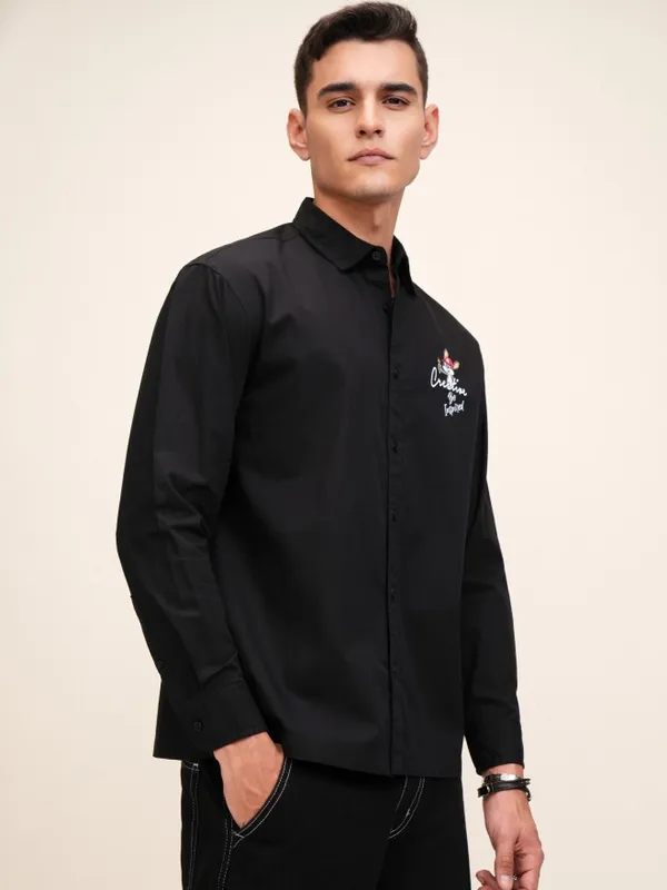Highlander Men Black Printed Oversized Fit Casual Shirt