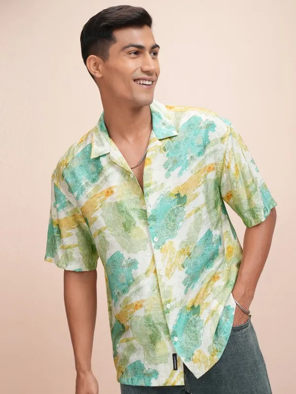 Locomotive Men Yellow Printed Oversized Fit Casual Shirt