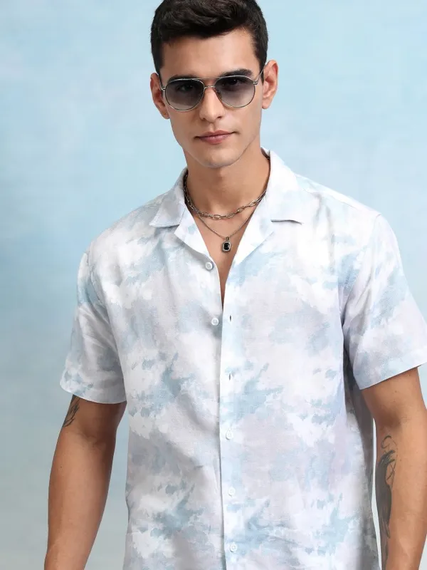 Highlander Men Blue Printed Relaxed Fit Casual Shirt