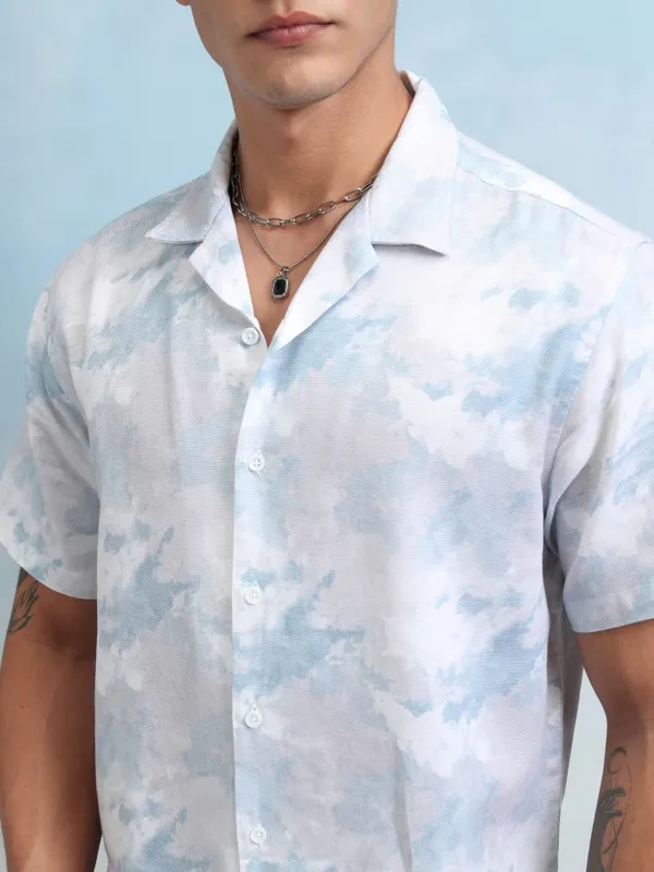 Highlander Men Blue Printed Relaxed Fit Casual Shirt