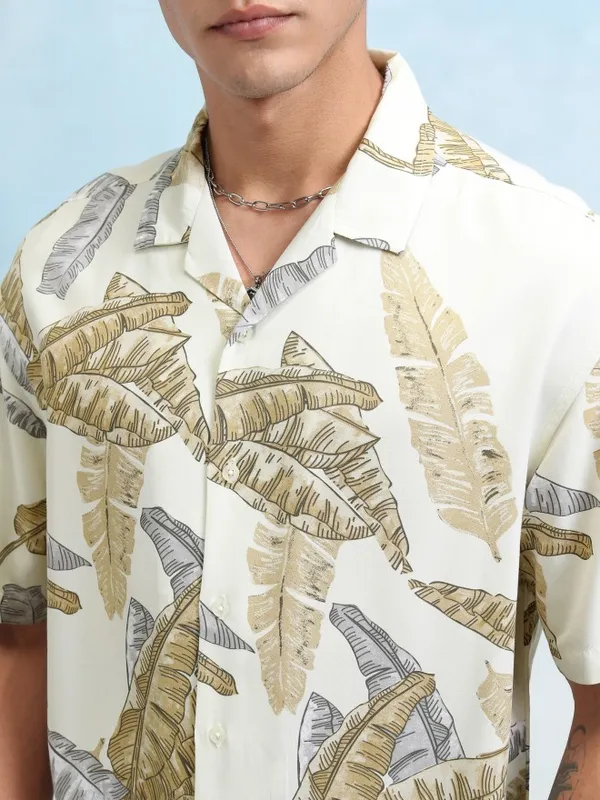 Highlander Men Mustard Printed Oversized Fit Casual Shirt